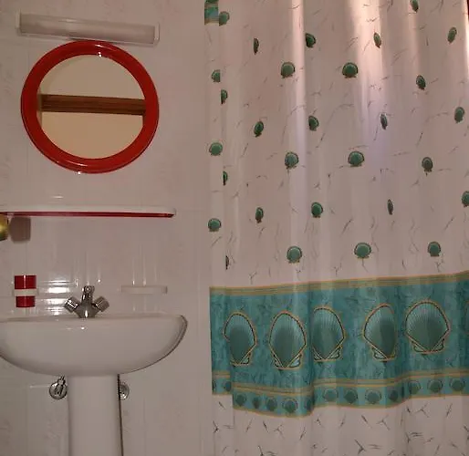 Scarpantos أموبي